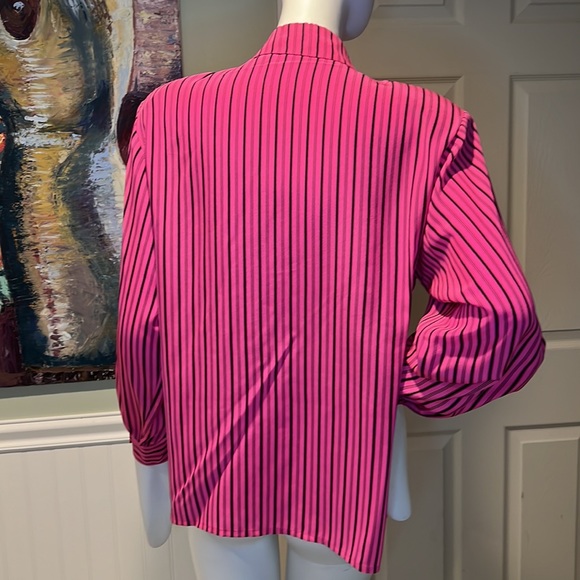 Vintage 80s Rino Rossi Barbie Hot Pink & Black Pinstripe Silk Blouse, Bow Tie - Picture 5 of 10